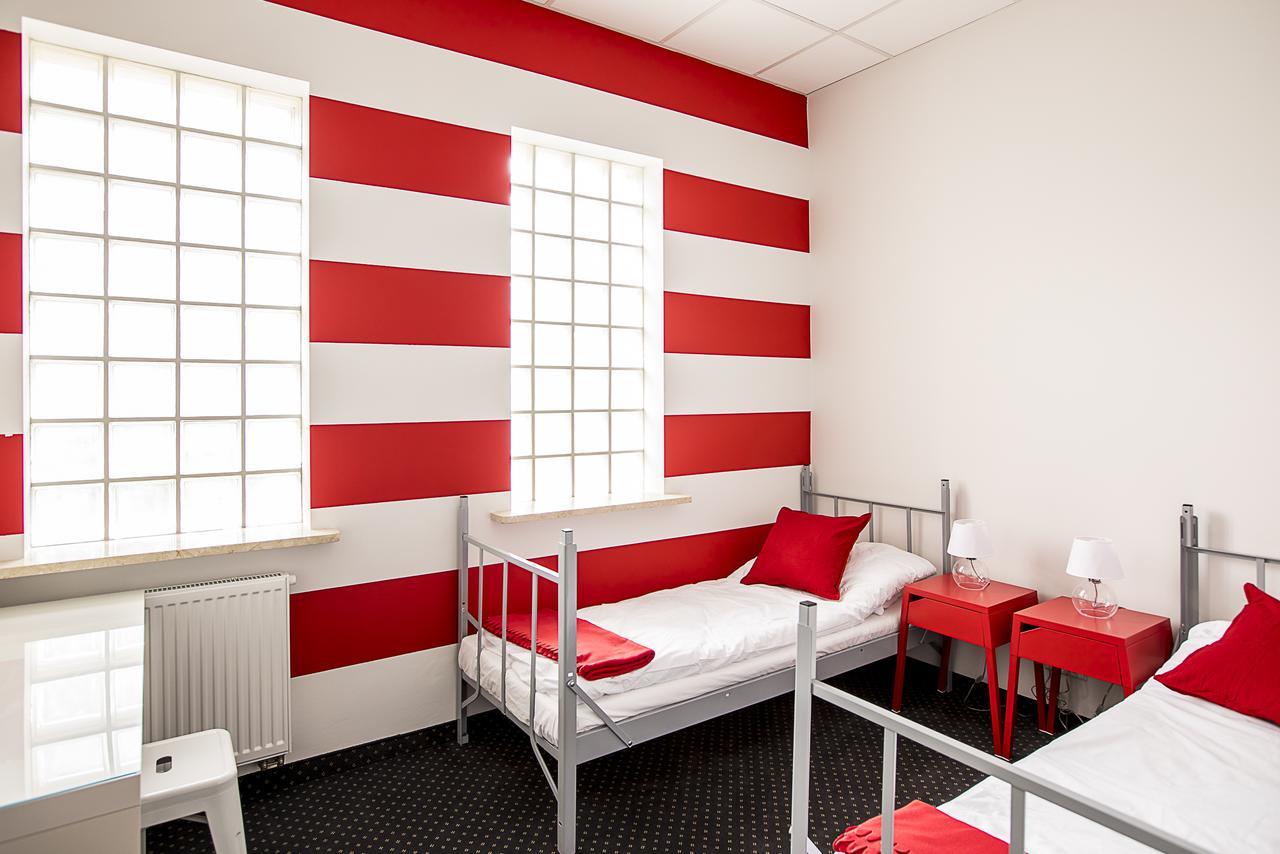 Inbed Hostel Warsaw Exterior photo